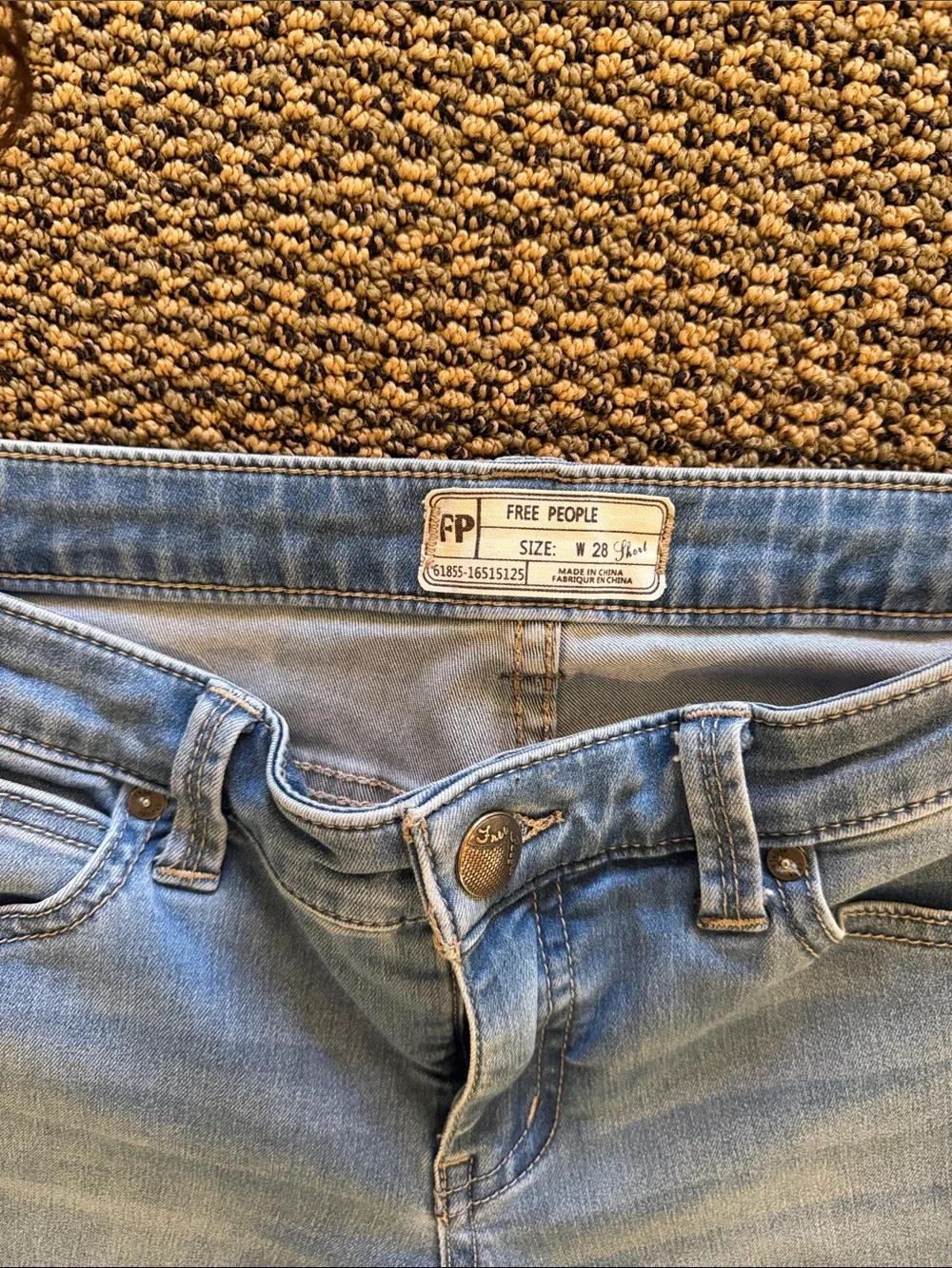 Free People excellent 28